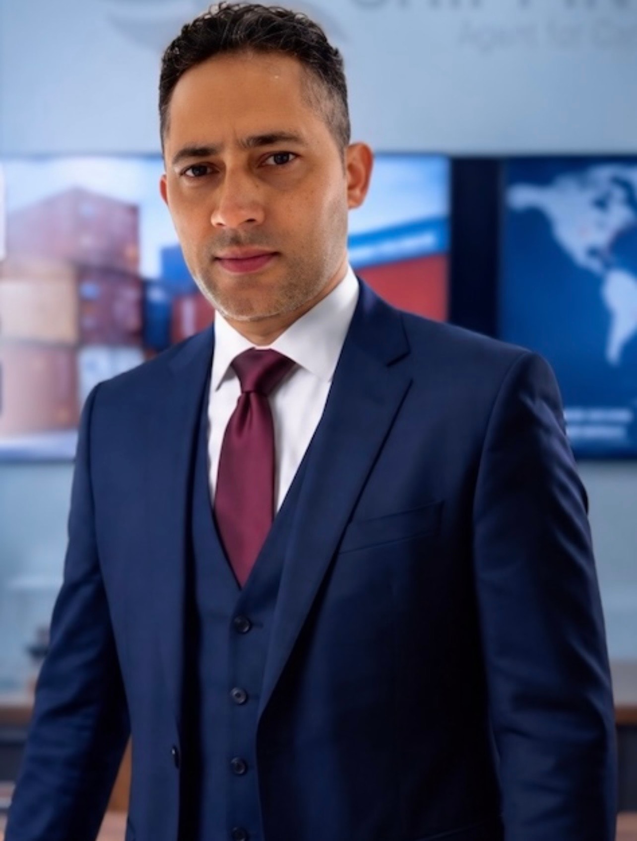 Ing. Tony Nicasio — CEO y Fundador de Tony Shipping